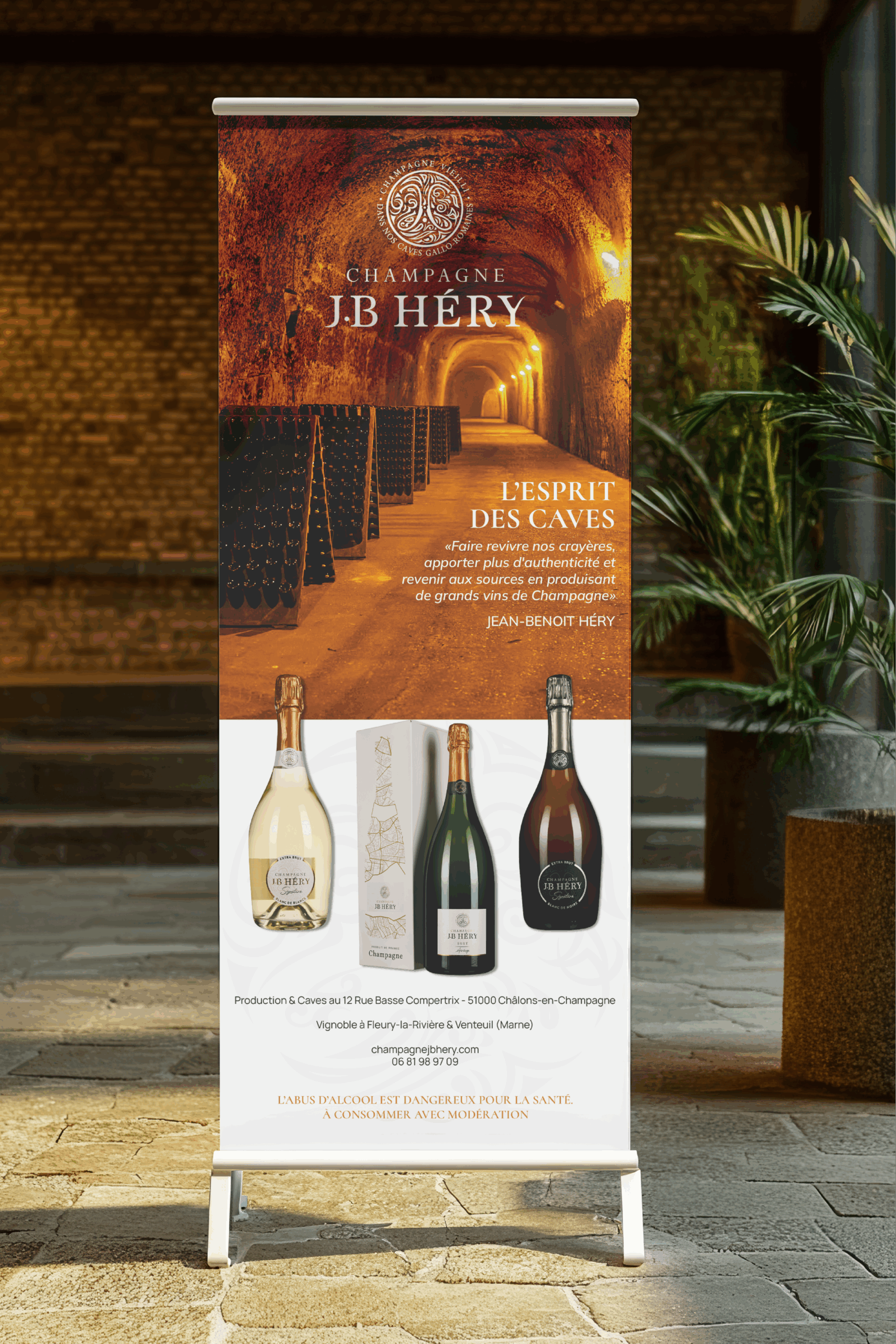 support-de-communication-rollup-jb-hery